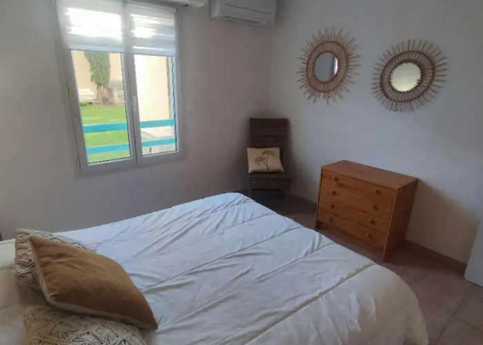 T2 Meuble A 300m De La *